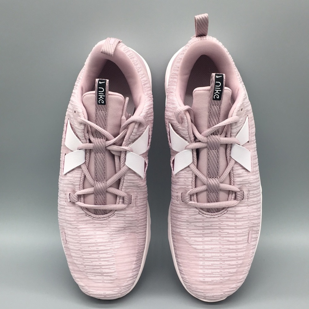 WMNS NIKE RENEW ARENA - Picture 2 of 8